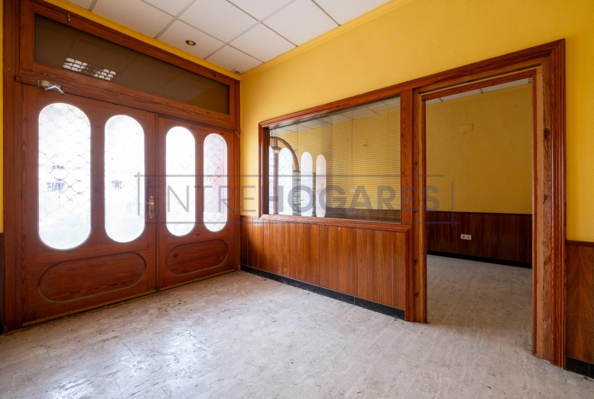 Local en el centro urbano de PICASSENT