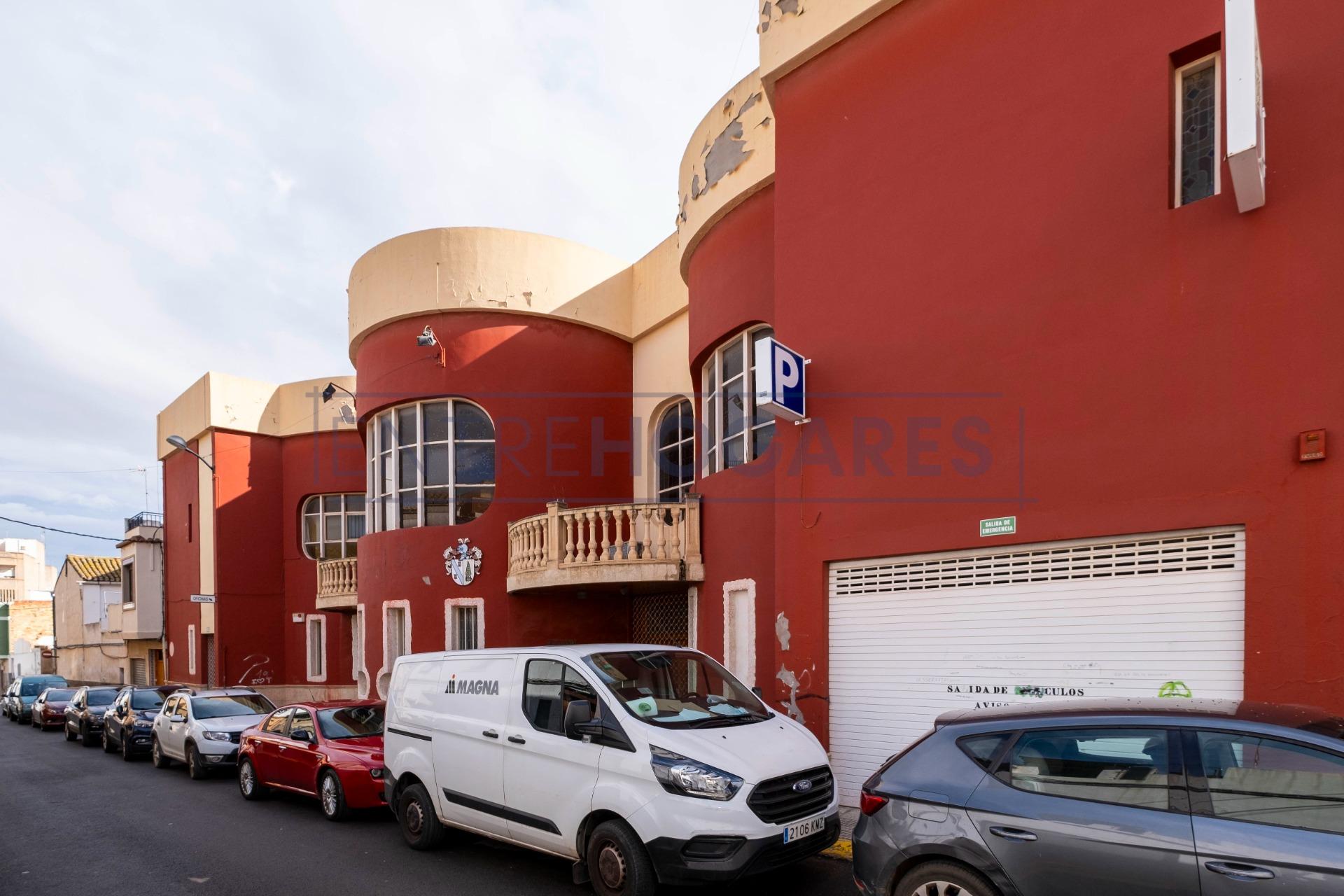 Comprar Local comercial 46220 Picassent
