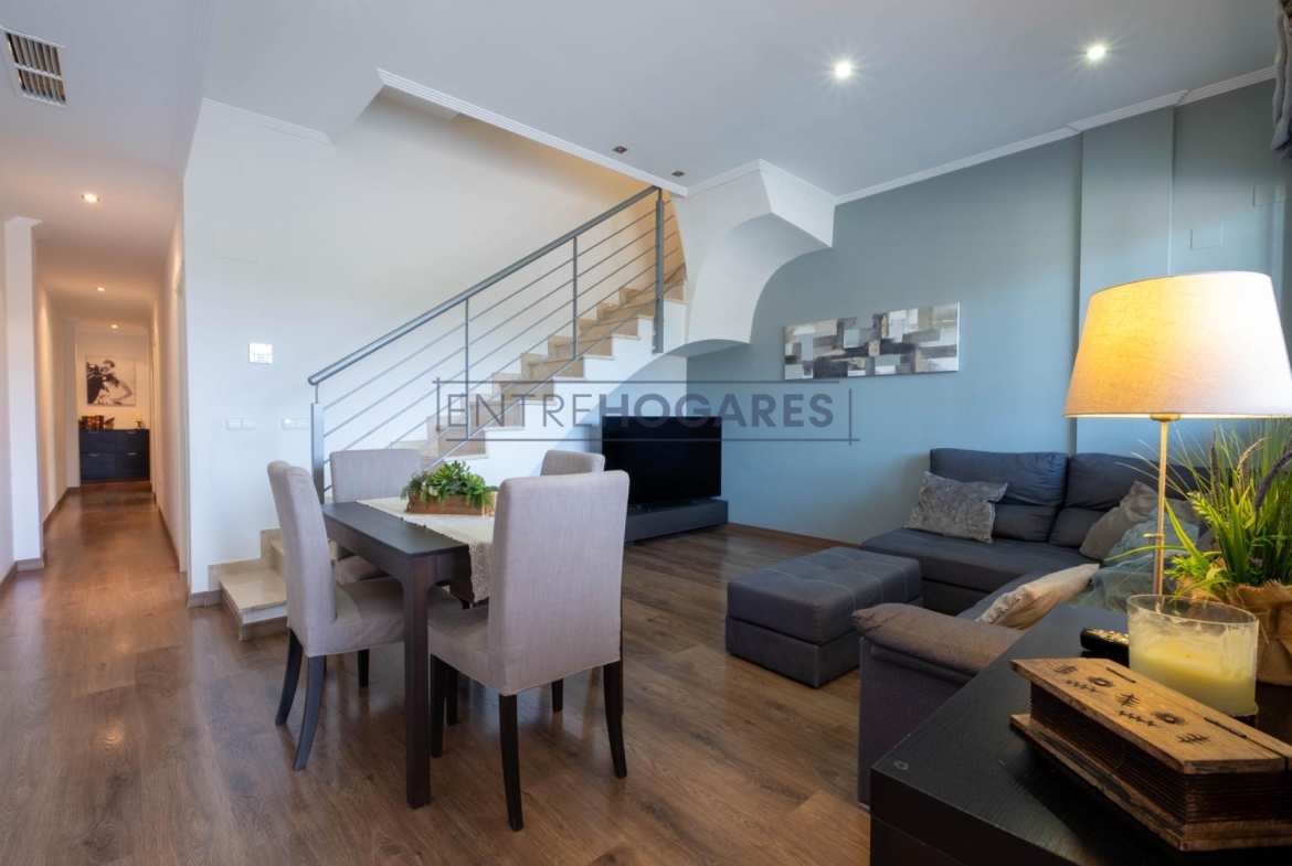 Ático Dúplex 2 habitaciones en La Loma - Las Lomas Naquera