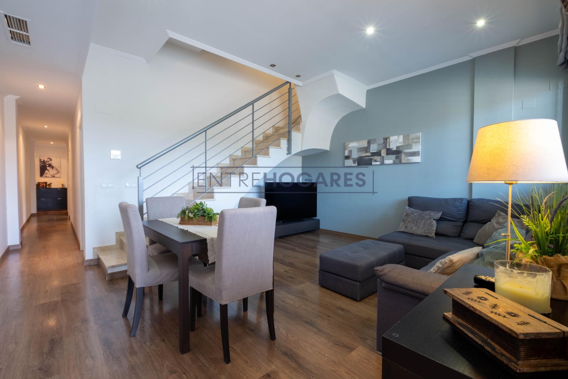 Ático Dúplex 2 habitaciones en La Loma - Las Lomas Naquera