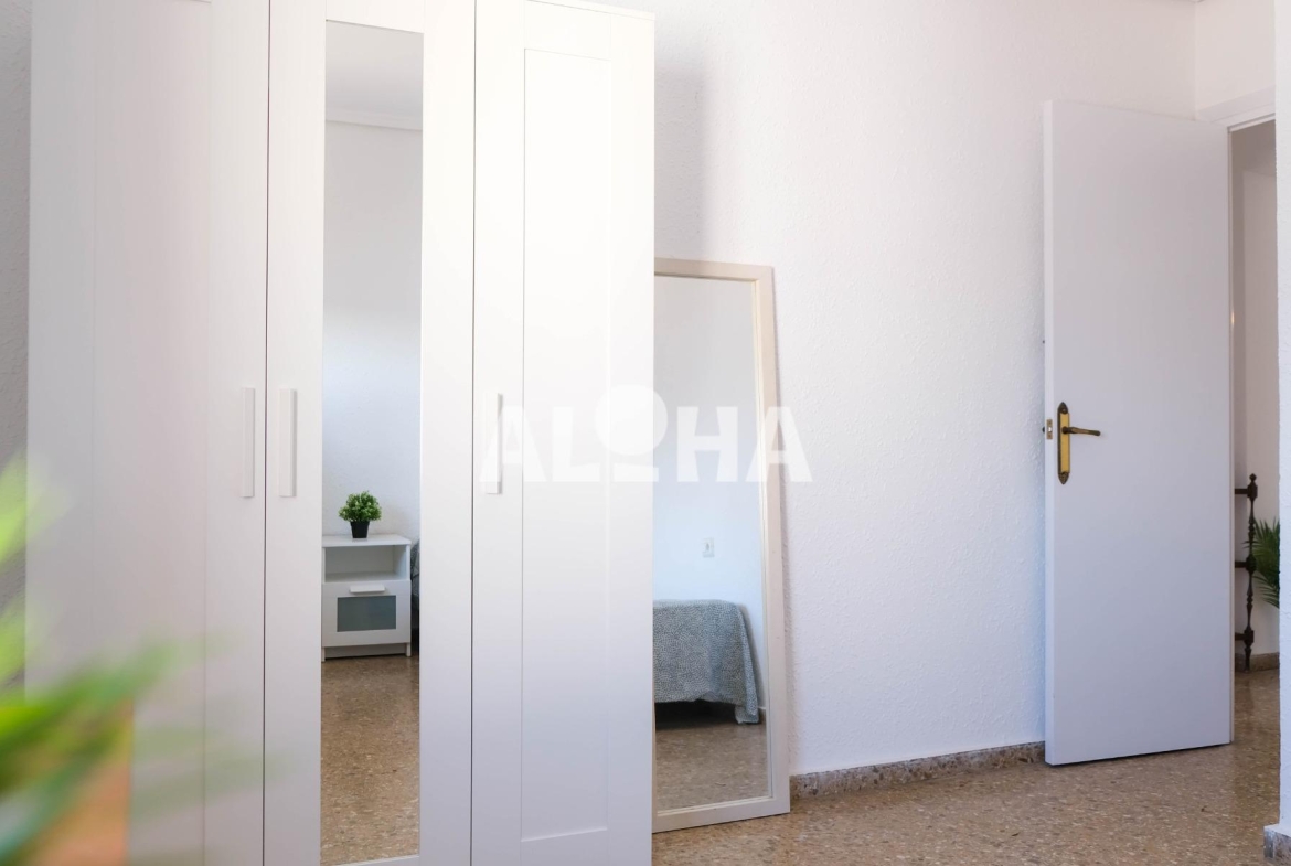Apartamento en CEU, Alfara del Patriarca – A0033-7