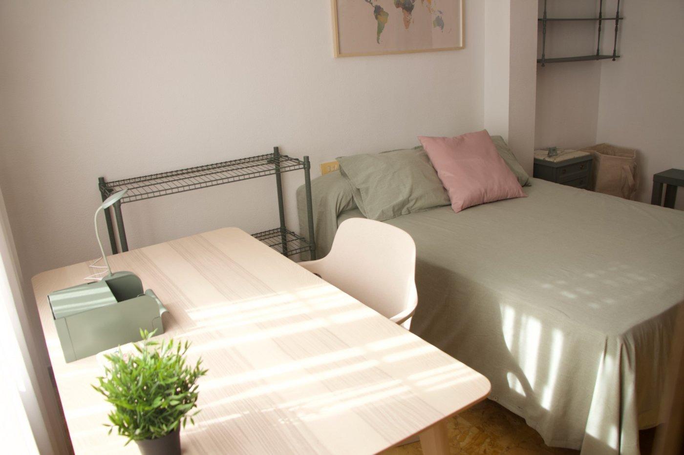 Habitación Estación Metro Moncada Moncada