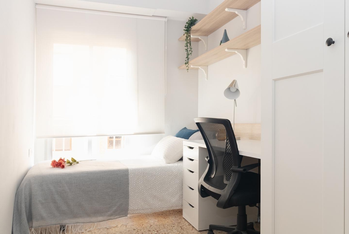 Habitación 4 habitaciones en MONCADA Moncada