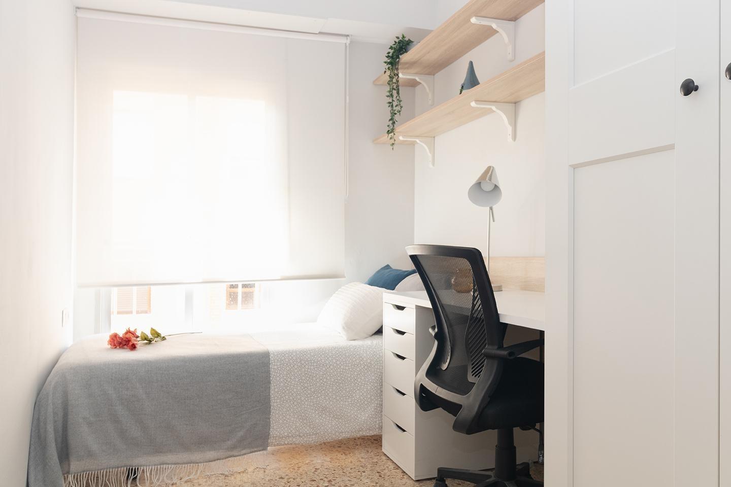 Habitación 4 habitaciones en MONCADA Moncada