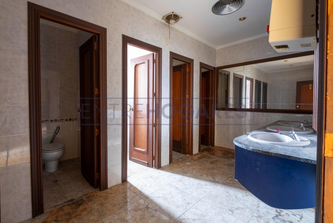 Local comercial en 46220, Picassent – A0639