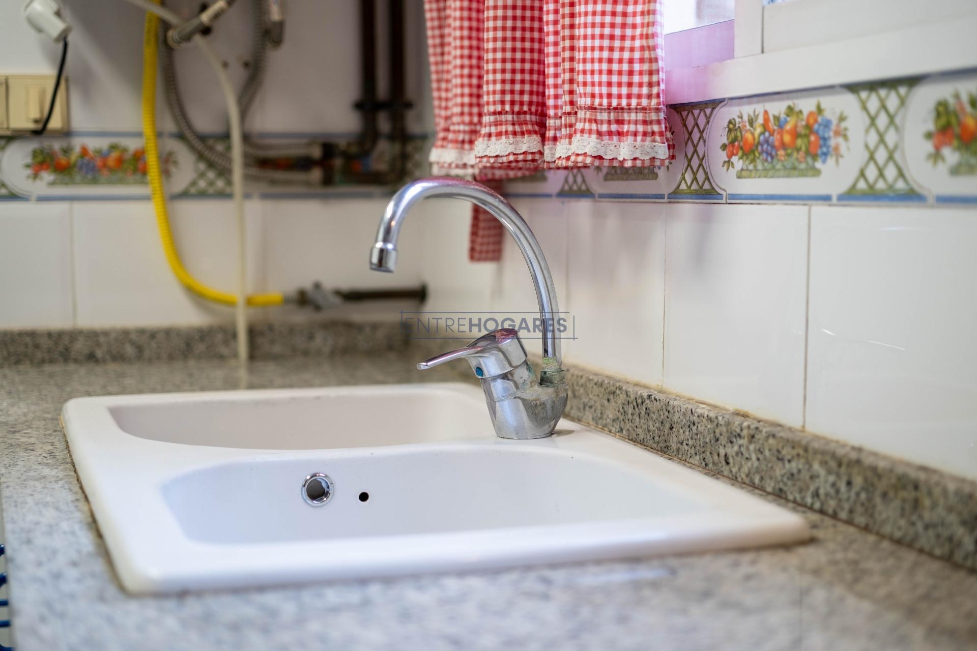 Piso Metro seminari ceu Alfara del Patriarca 5 8