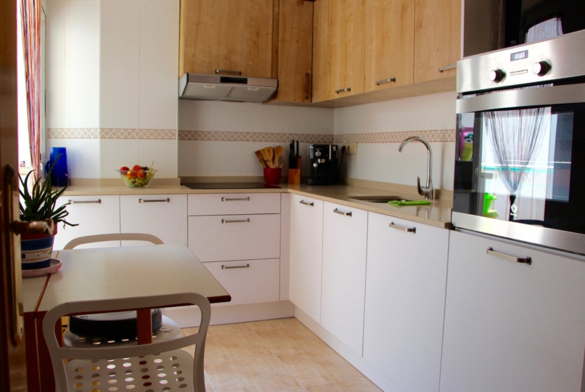 Apartamento Av.1º de mayo Alfara del Patriarca 2