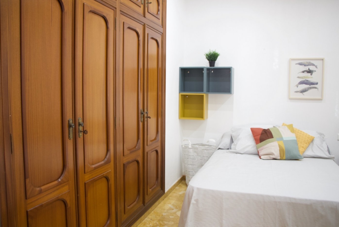 HABITACIÓN PARA ESTUDIANTES UNIVERSITARIOS (CEU) - MONCADA. DISPONIBLE A PARTIR DEL 15 DE AGOSTO 2026