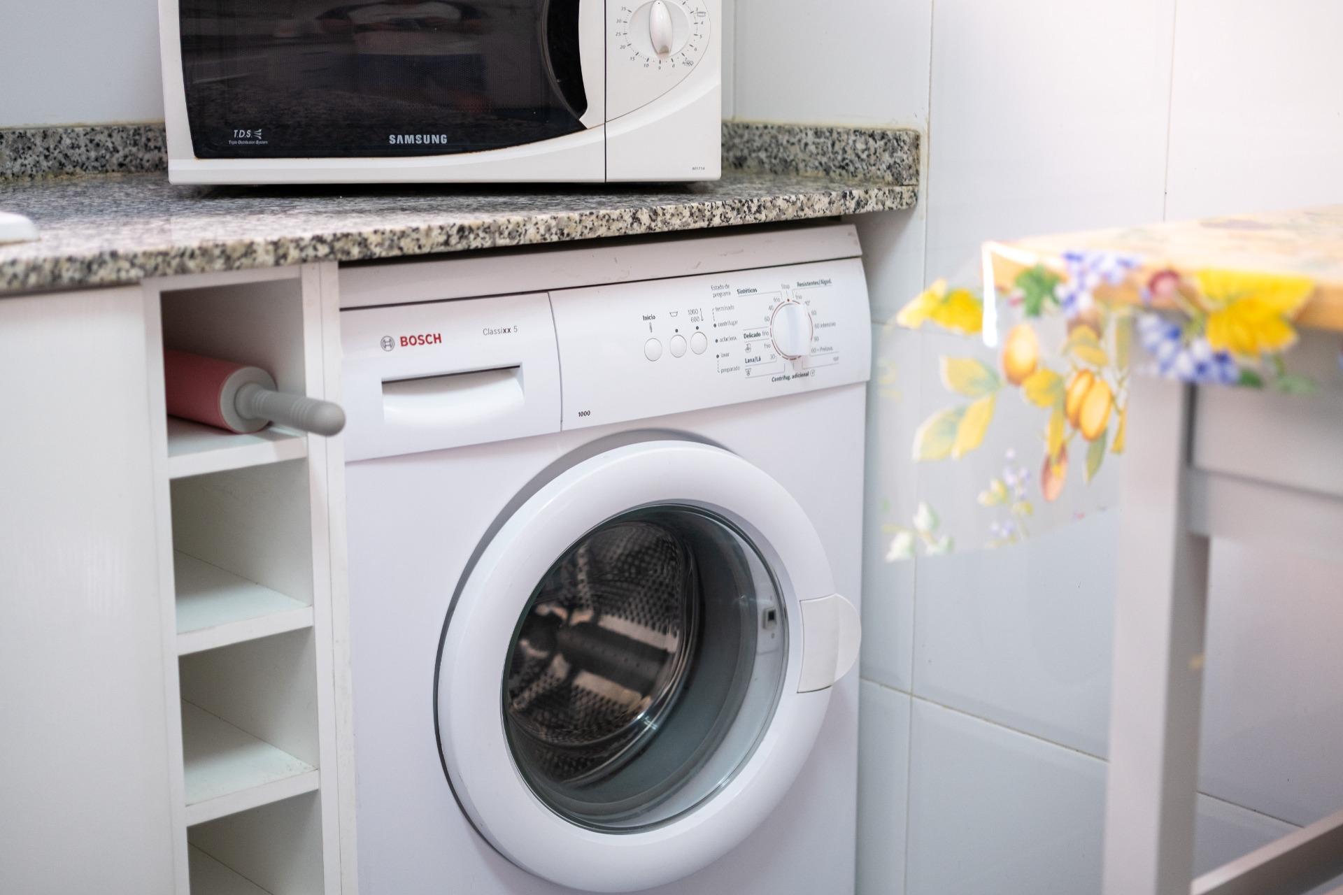 APARTAMENTO EN ALQUILER PARA ESTUDIANTES UNIVERSITARIOS. ZONA SEMINARI - CEU