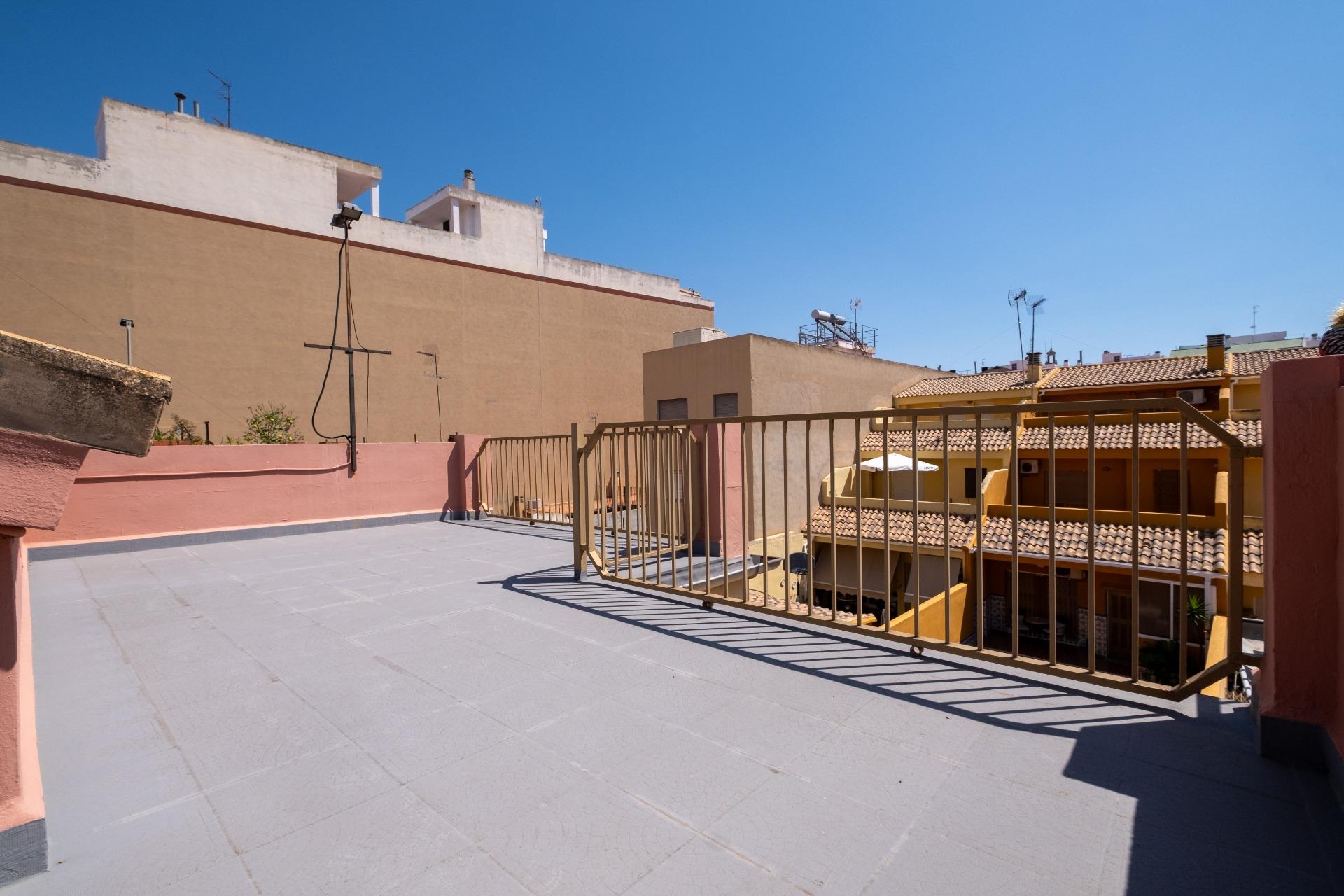 Ático Dúplex en Barrio les eres, Moncada – A0718