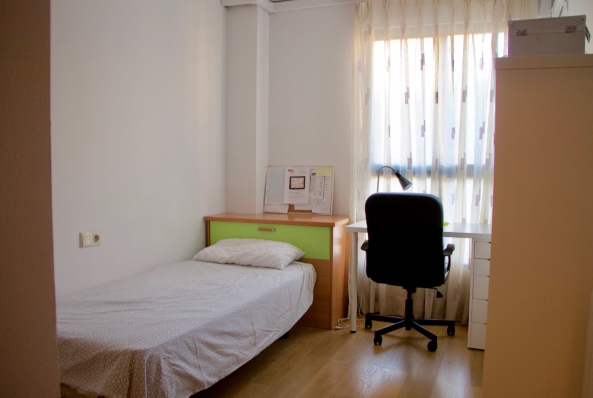 Apartamento Calle Colon Moncada 9