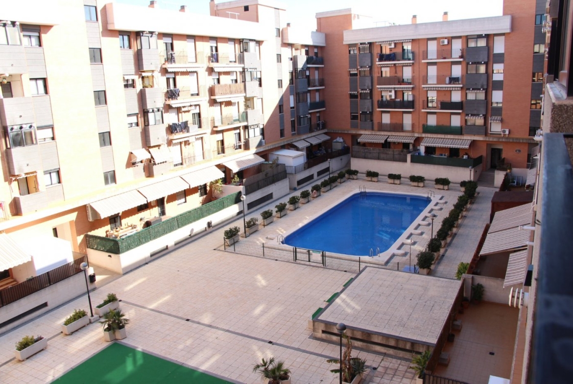 Apartamento en Calle Colon, Moncada – A0233-4