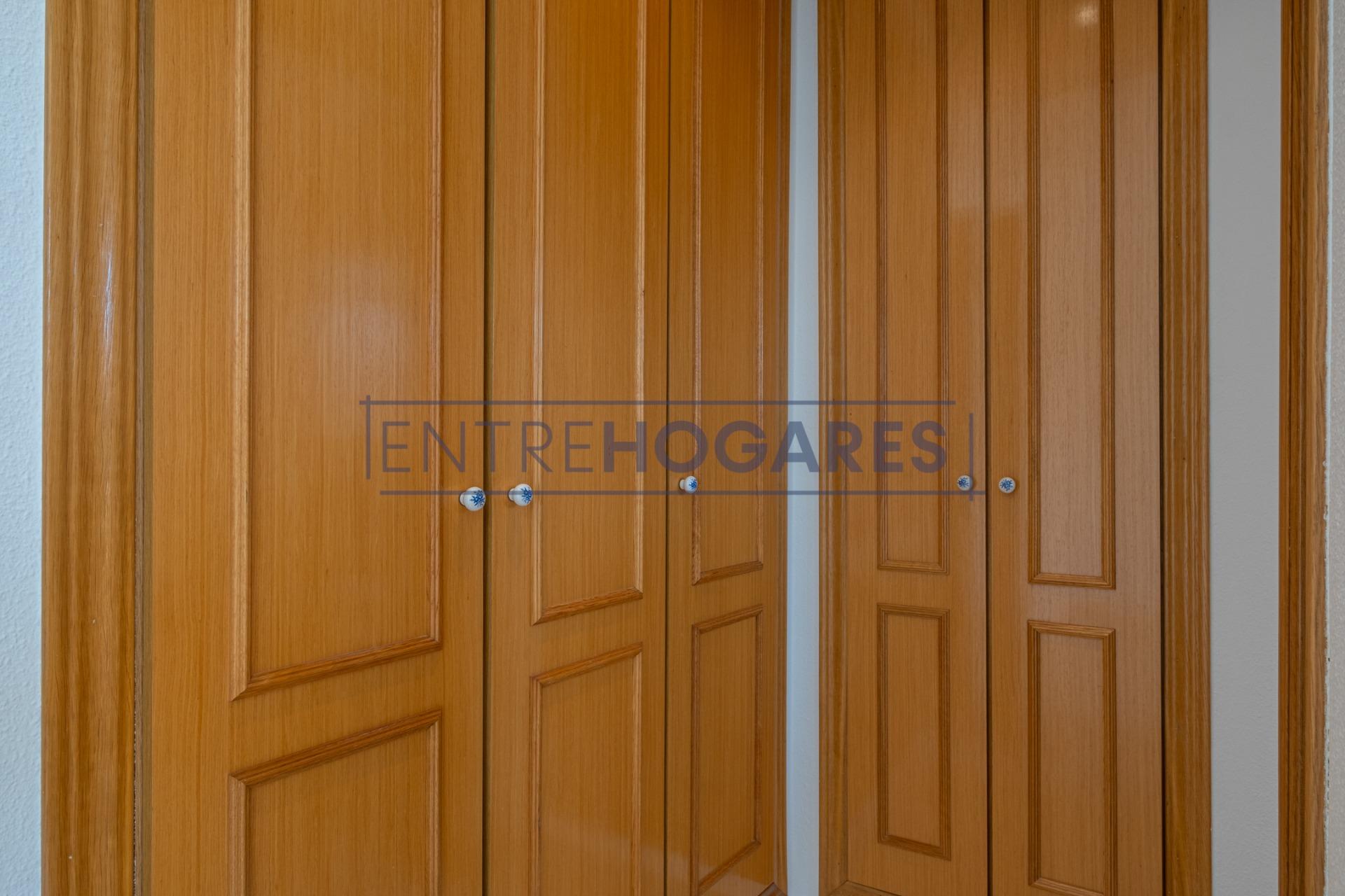 Adosado en Barrio de las torres, Moncada – V0719