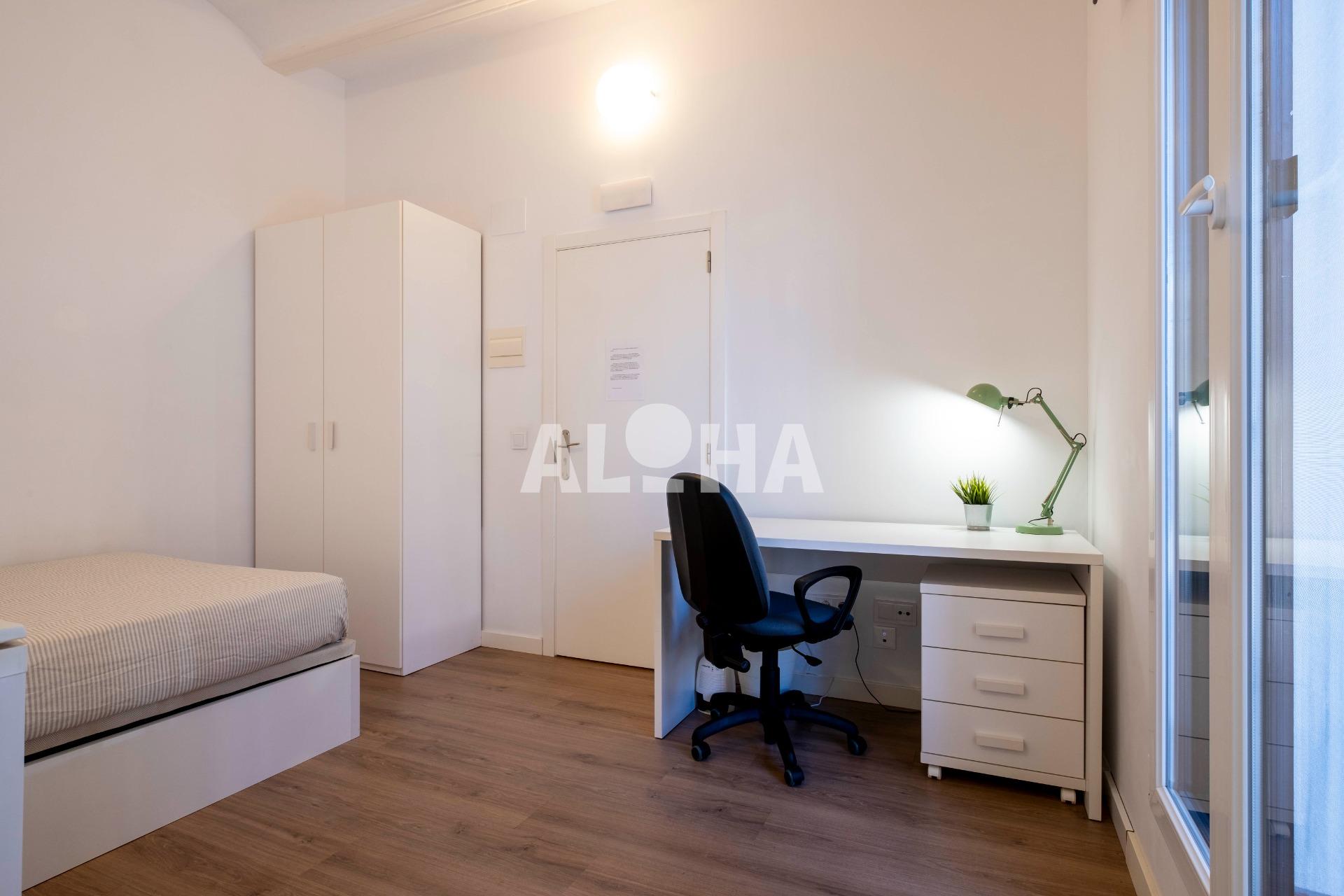 Habitación Alfara del Pariarca Alfara del Patriarca 5 8 Habitación Alfara del Pariarca Alfara del Patriarca 5 8