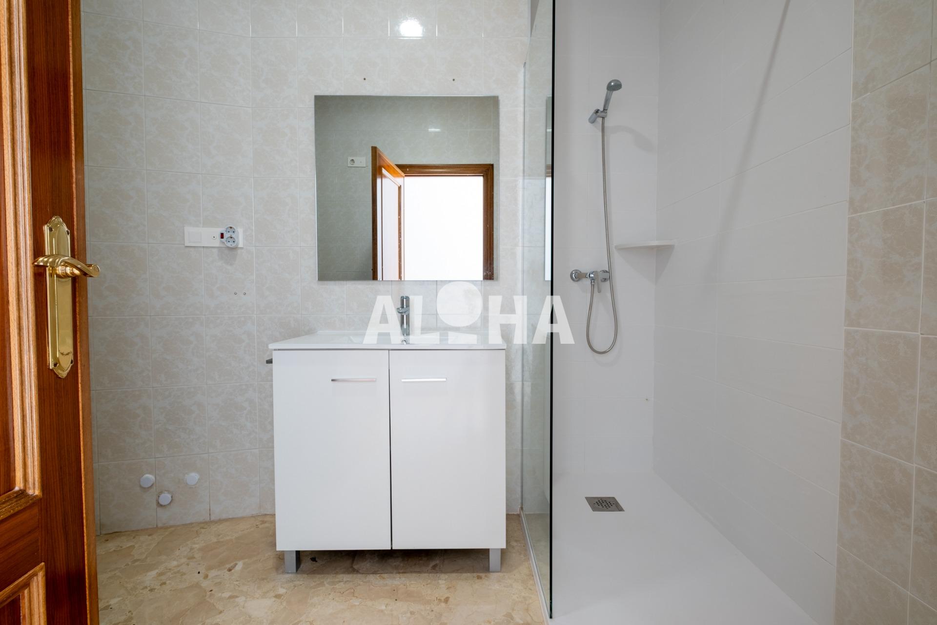 Apartamento en Ceu, Moncada – A0726