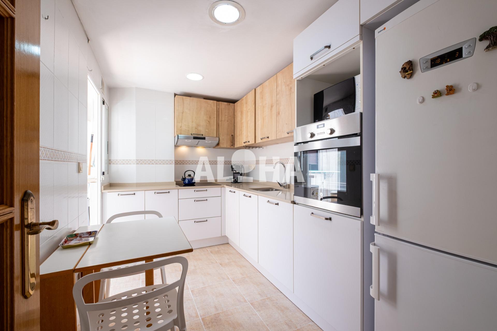 Apartamento Av.1º de mayo  Av.1º de mayo Alfara del Patriarca 4