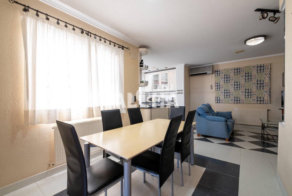 Habitación en Barrio de los dolores, Moncada – A0739-H1