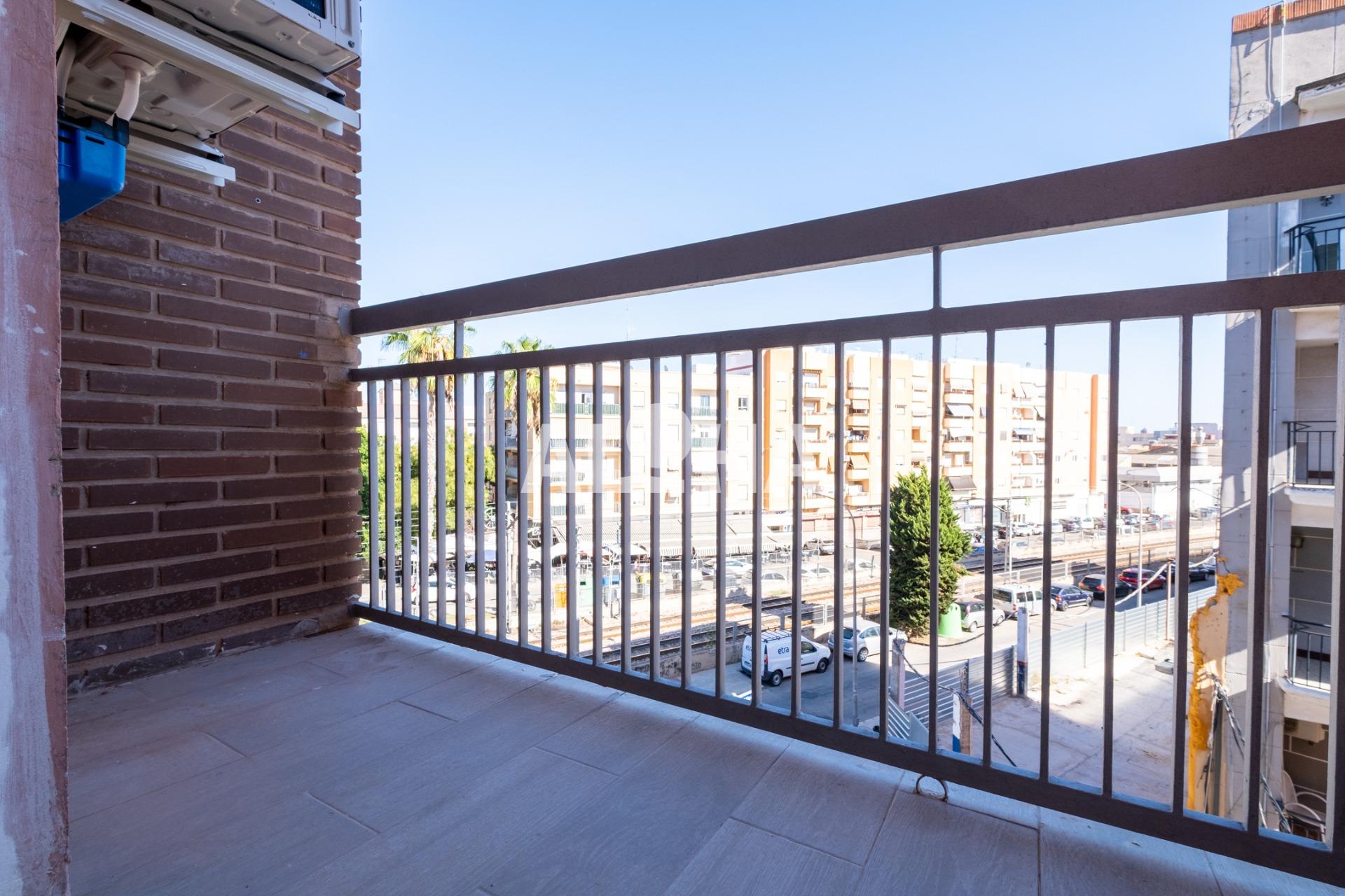 Apartamento Barrio les eres Moncada Apartamento Barrio les eres Moncada