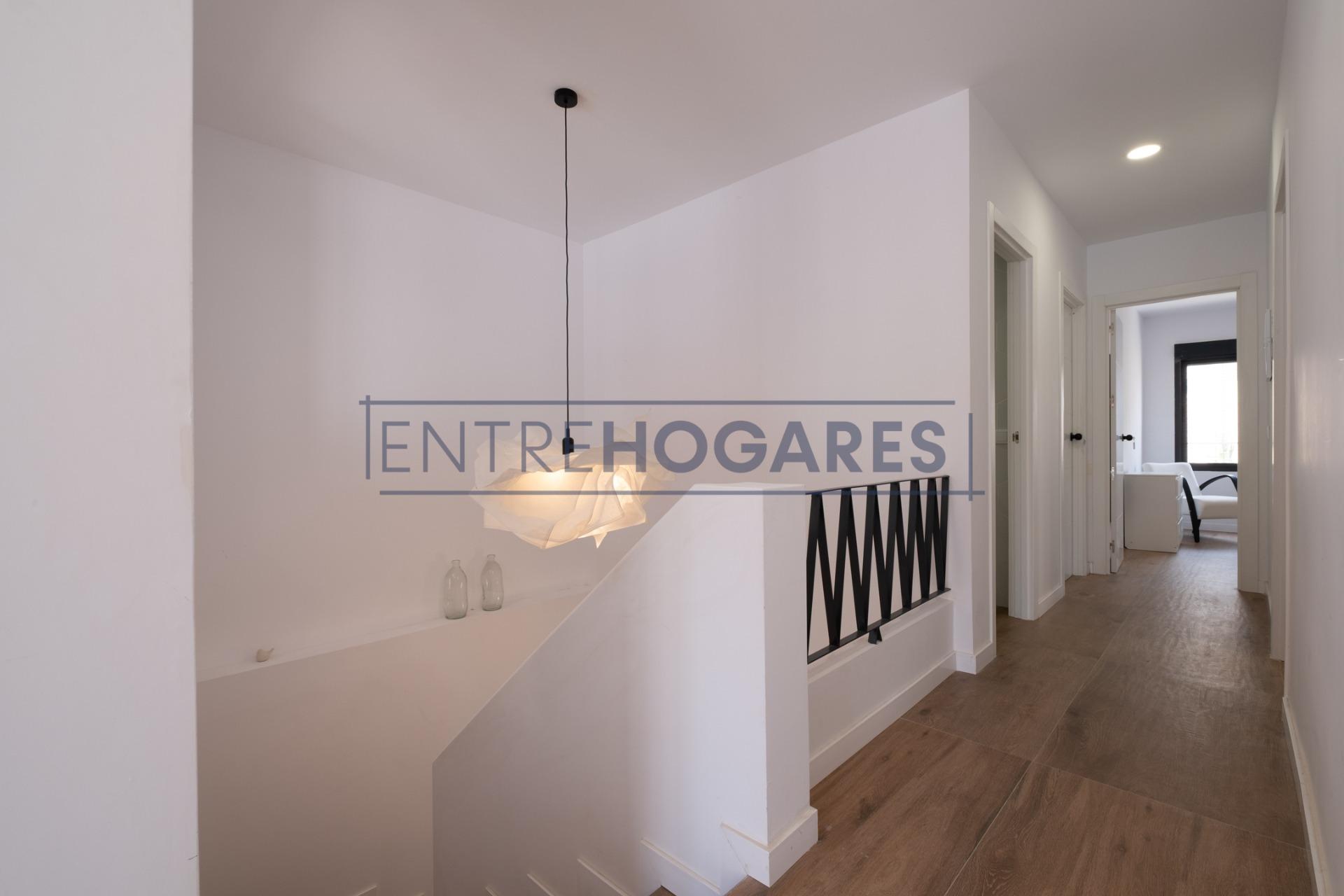 Casa en Barrio les eres, Moncada – V0745