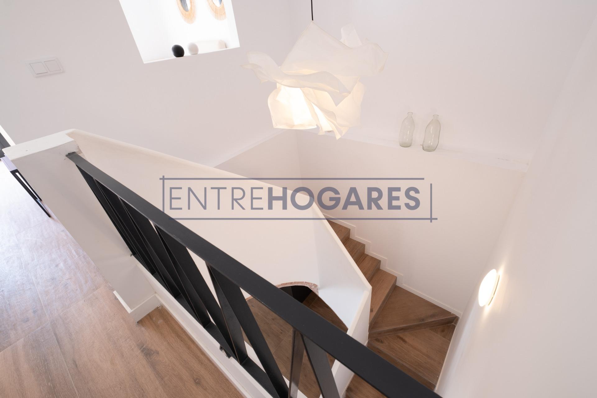 Casa en Barrio les eres, Moncada – V0745