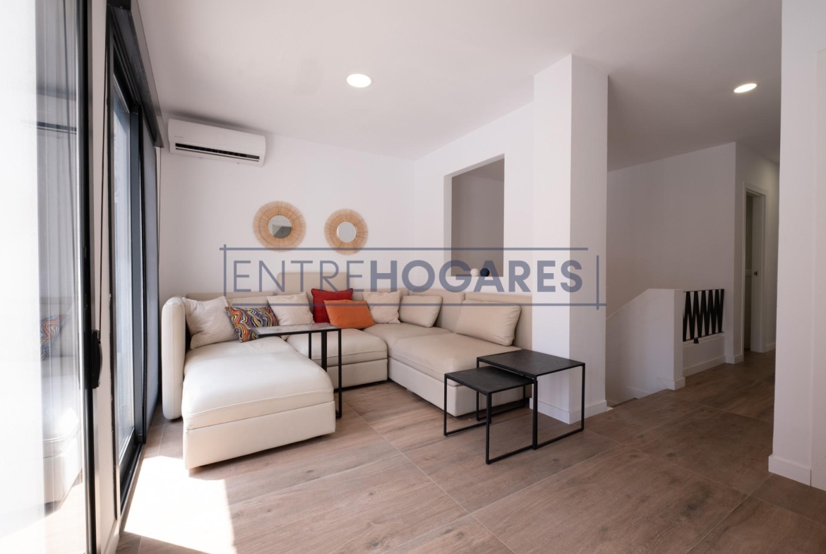 Casa en Barrio les eres, Moncada – V0745