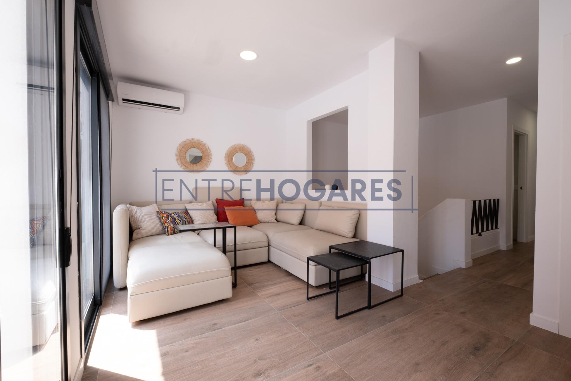 Casa en Barrio les eres, Moncada – V0745